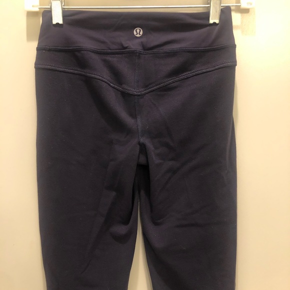 Lululemon leggings - Picture 3 of 4